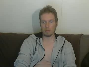 2small4you83 cam preview