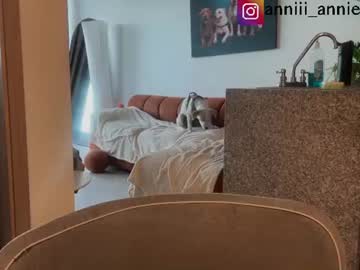 annie_snow_ cam preview