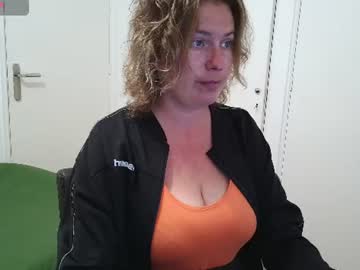 clittytastic cam preview