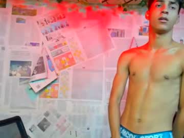 club_latinboys cam preview