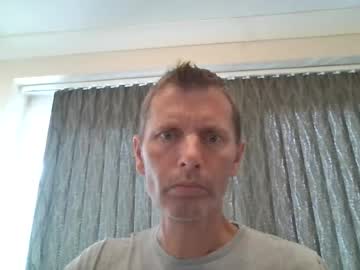 englishguy183 cam preview