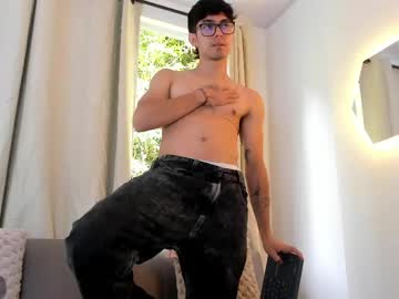 etham_wolf1 cam preview