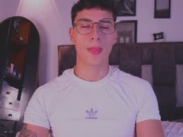 guy_twinks cam preview