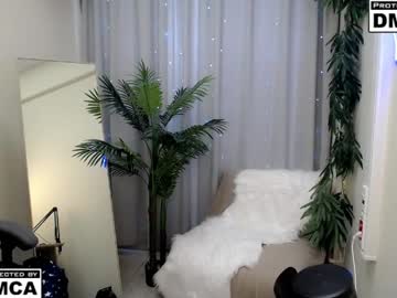 kristy_0_ cam preview