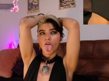 la_diabla_111_ cam preview