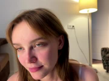 lolaatatee cam preview