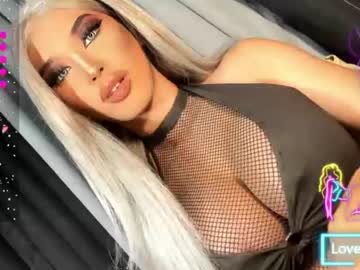 lovelyxoxo18 cam preview