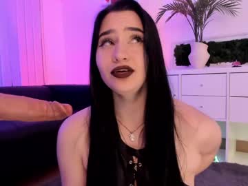 mary_lori cam preview