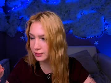 playful_sophie cam preview