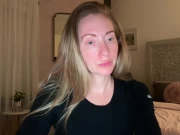 sarahgiroux86 cam preview