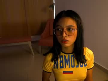 shiora_nova cam preview