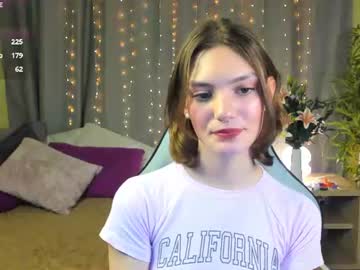 siena_soon cam preview