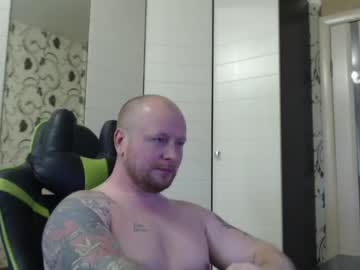 strongass18 cam preview