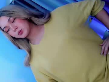 yourlovingpearl cam preview