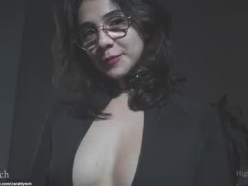 Zarah Lynch • zarahlynch.com• Next show 26/05 6:00pmEST =11:00pm Berlin live webcam preview